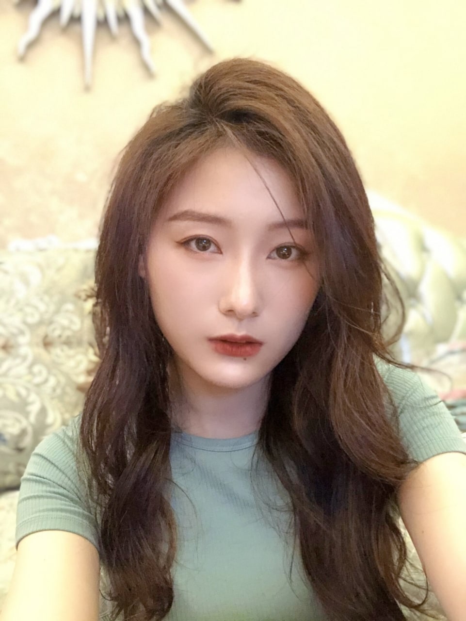 人前光鲜亮丽，人后风骚至极