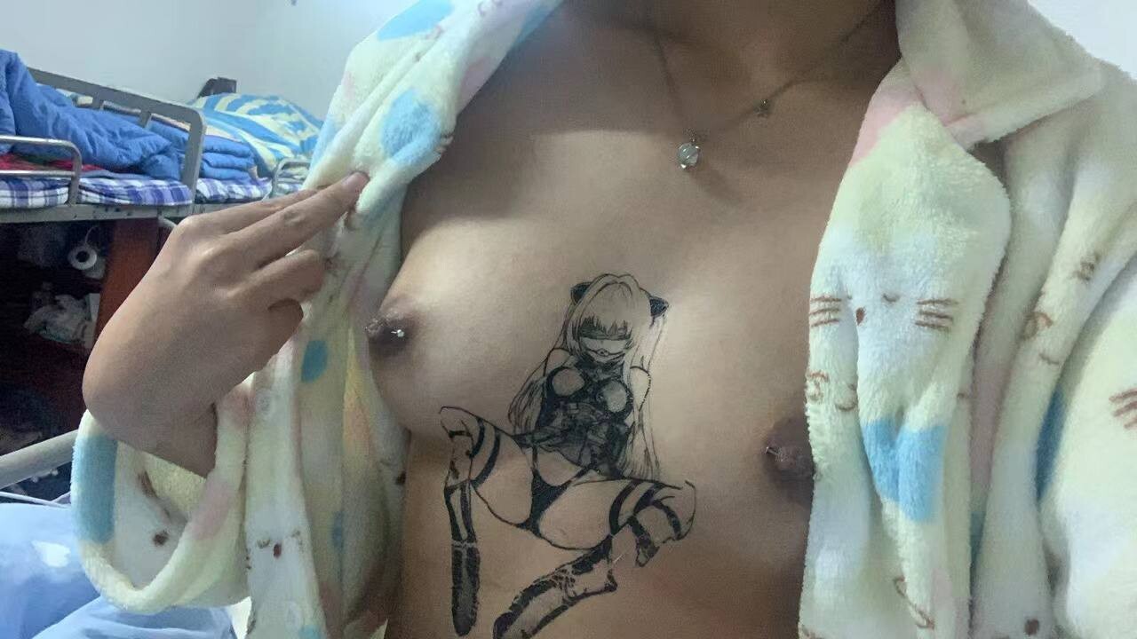 人前光鲜亮丽，人后风骚至极