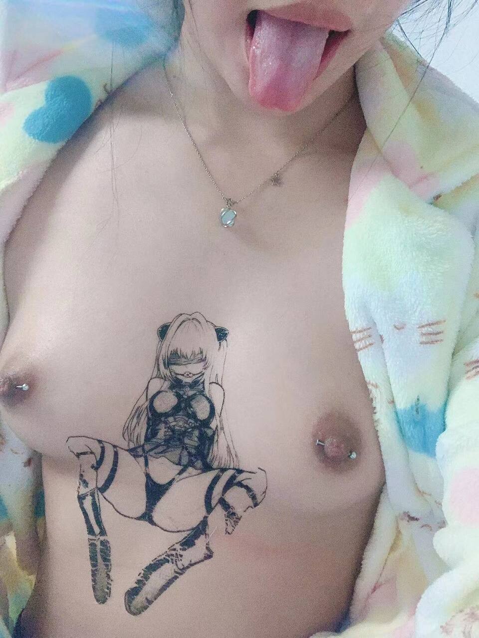 人前光鲜亮丽，人后风骚至极