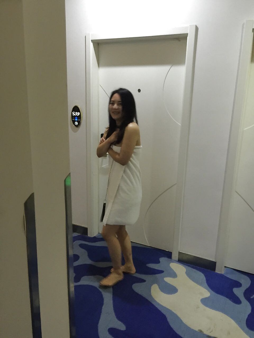 人前光鲜亮丽，人后风骚至极