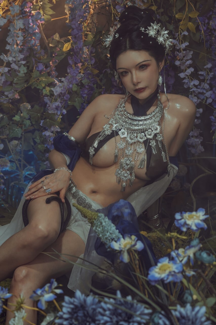 人前光鲜亮丽，人后风骚无比