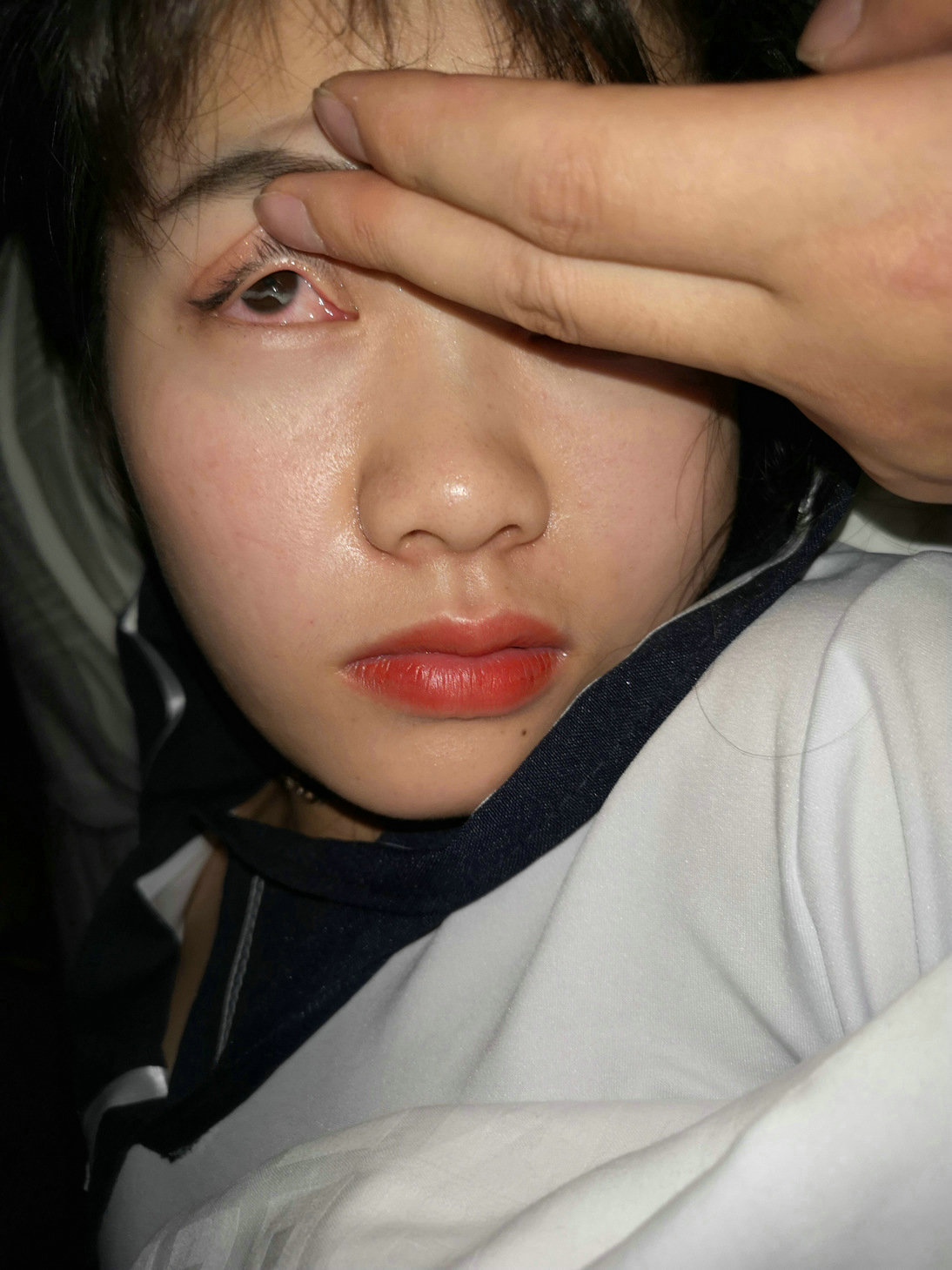 爽迷重庆00后JK学生妹屁眼打力水