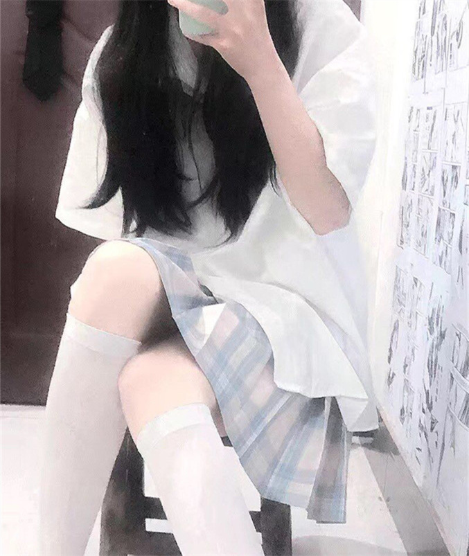 推特萝莉『小瑶宝宝』和男友啪啪私拍流出 后入娇喘刺激 声音嗲 身材粉嫩 逼和奶都超绝