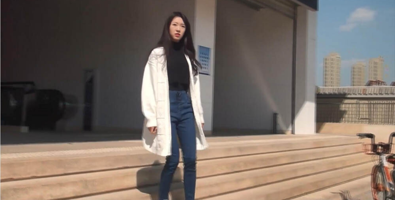 天津邻家小美女足浴技师-刘梦C，被大神勾引到手，变成专属小母G，大胆做爱调教自拍泄密流出