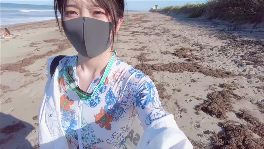 【超唯美极品女神】火爆网红玩偶姐姐『HongKongDoll』冲浪少女的碎碎念身材与美貌的双重冲击
