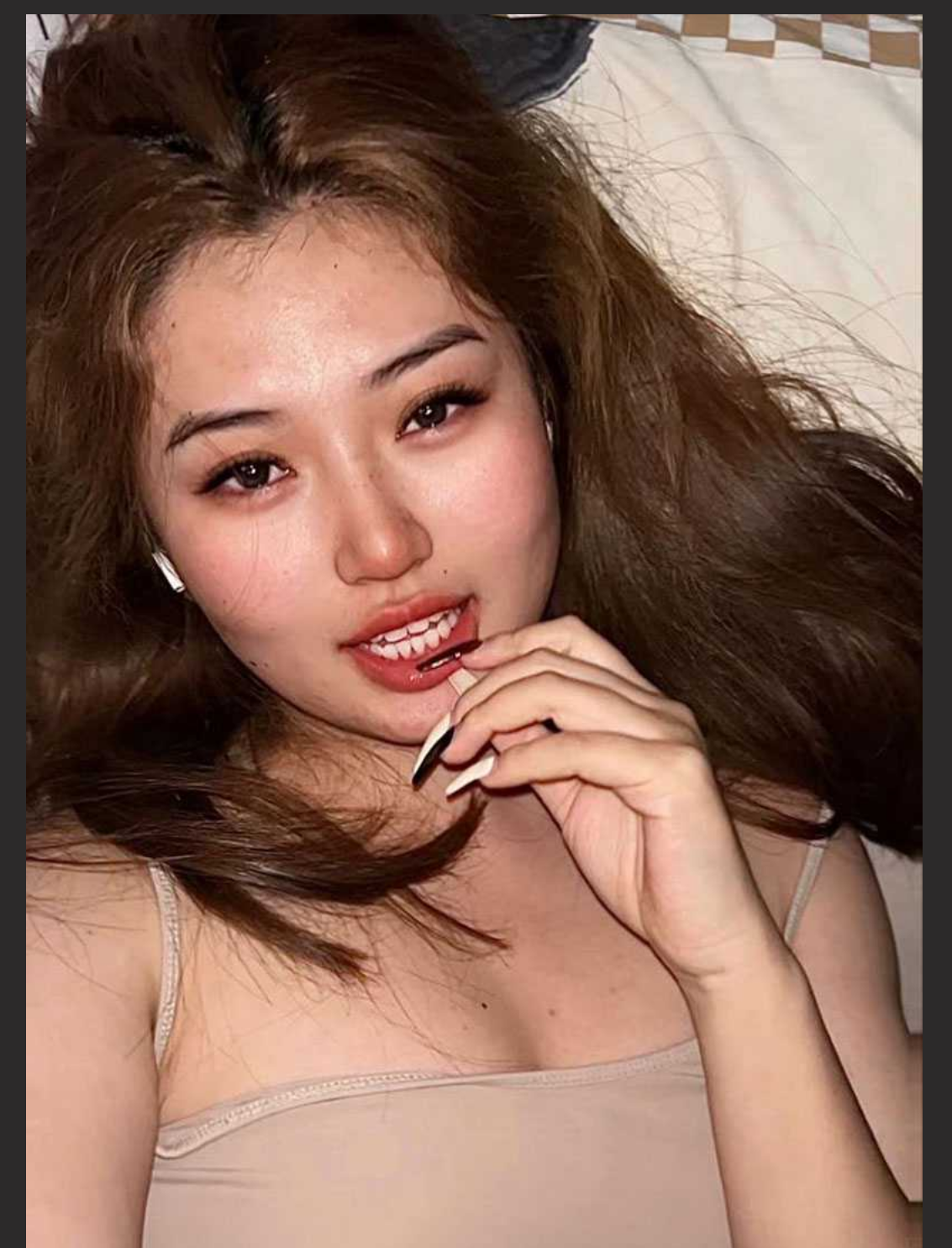 独家曝光内蒙古大学蒙古学学院阿荣当小三 骚货插足别人家庭还到处约炮 是个女海王无疑了