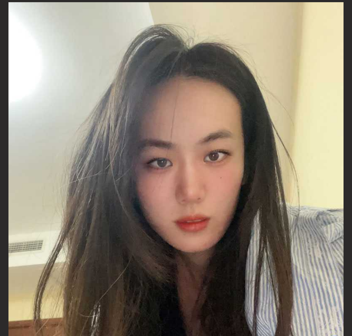 山东省潍坊市建设银行职工周心仪给单位领导发骚照送逼上门 欲求上位