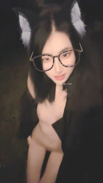 极品在校女大学生❤️露脸全果游走学校裸舞调教