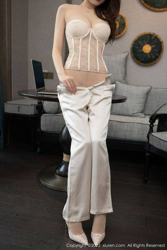 大学女生丝袜(最新)