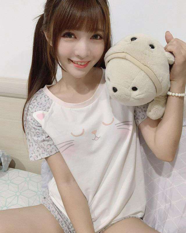 妈妈成爲任我玩弄的一条性感母狗(最新)