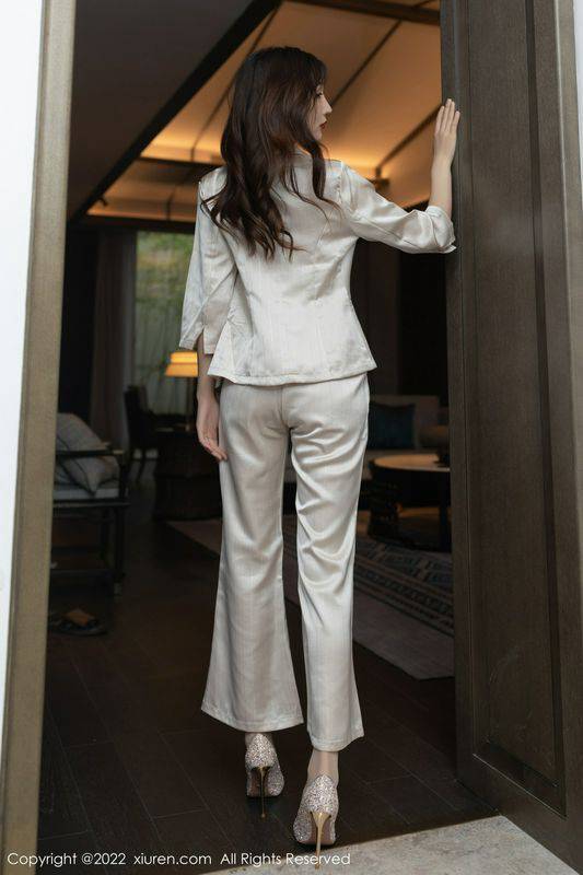 和妈妈的乱伦经过(最新)