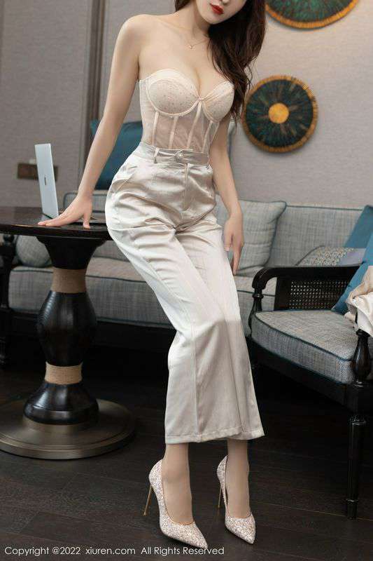 半夜摸了熟睡妹妹,还真不知道(最新)