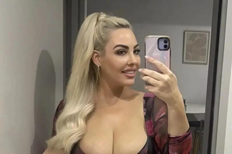 我的工作很色情——这些是男人要求我做的 10 件最奇怪的事情