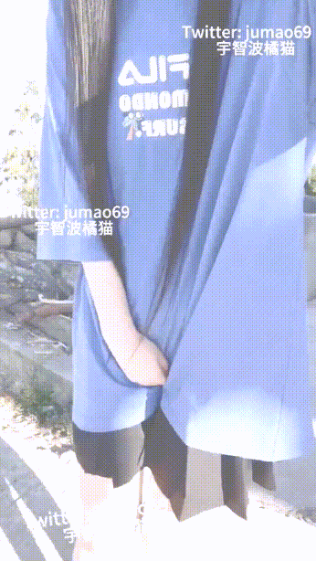户外露出 边走边尿，露出嘘嘘超刺激，这下真变成纯纯的小母狗了！⚡可爱人形小母狗萝莉
