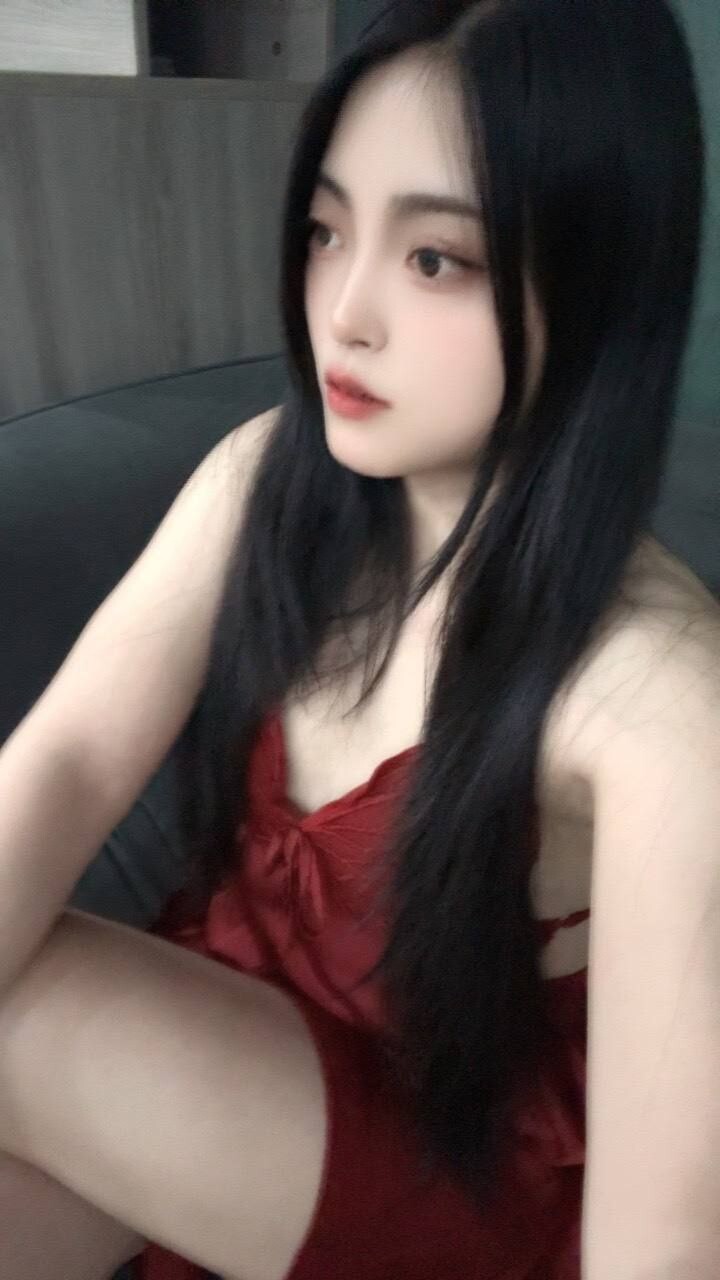 成都兔兔 成外围精神小妹露脸性爱啪啪泄密流出