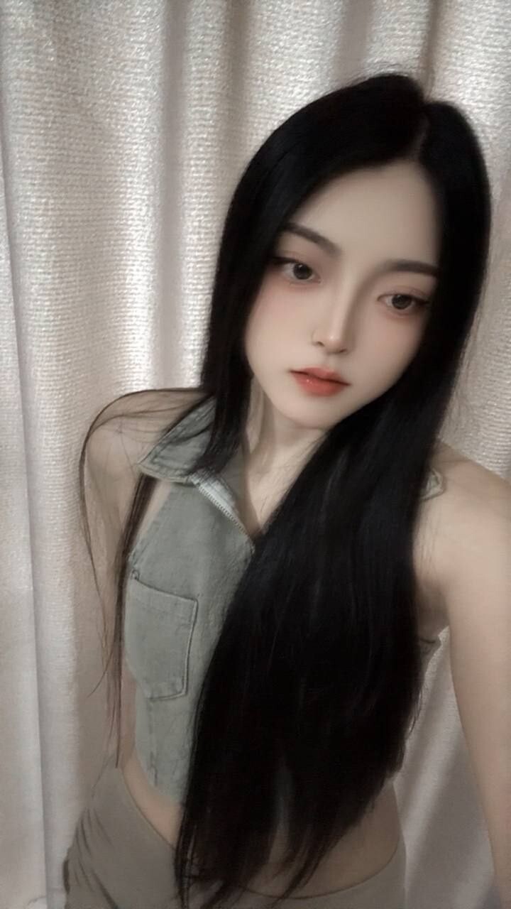 成都兔兔 成外围精神小妹露脸性爱啪啪泄密流出