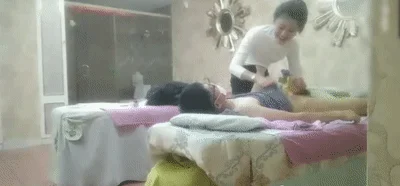 ✨探访按摩店✨小刘亦菲 再找极品打飞机女神 欲擒故纵让大哥喷浓精！