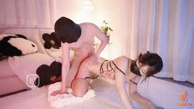 顶级性感少妇人妻【Nana_taipei】⚡同学的妈妈 母狗体制完全开发，被自己儿子的同学捆绑玩弄