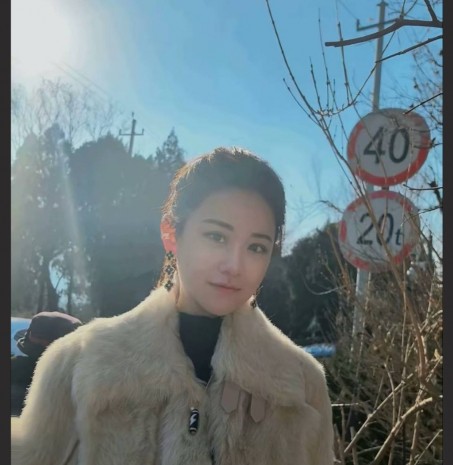 山东女子举报丈夫 医科大学副教授许铎 妻子生产时出轨女学生