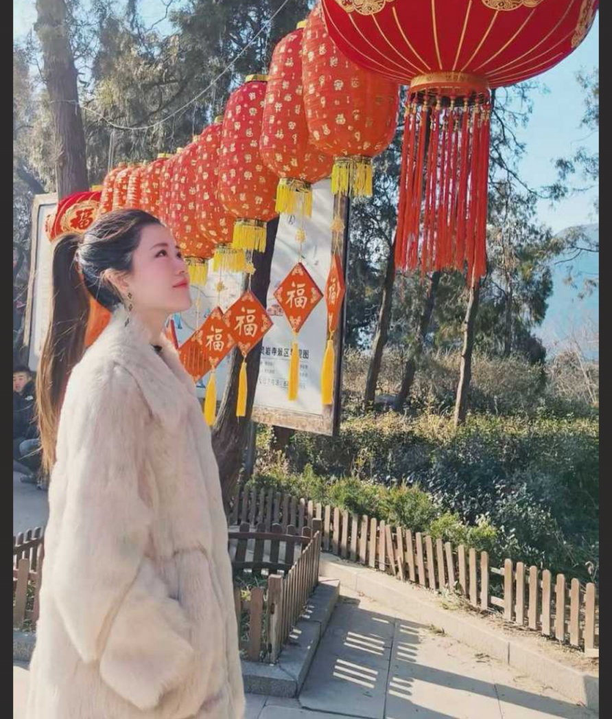 山东女子举报丈夫 医科大学副教授许铎 妻子生产时出轨女学生
