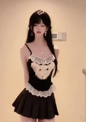 抖音85w粉萝莉女网红❤️疯狂星cheese❤️单身纯爱人设遭粉丝揭穿 私下约会男网红怀孕流产