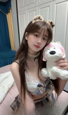 【门事件】江西华东交大 大一萌妹❤️唐沁茹❤️约炮体育生 跪舔足交画面刺激 对白超有趣！