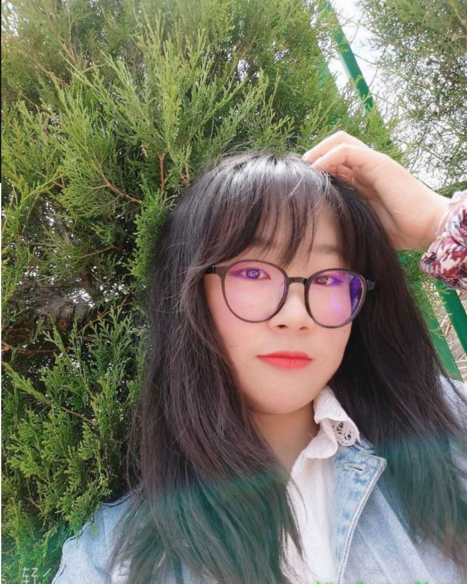 青海师范大学母狗李娇娇，极品眼镜巨乳母狗，喜欢露出 可以在宿舍后入她！是任人蹂躏的婊子