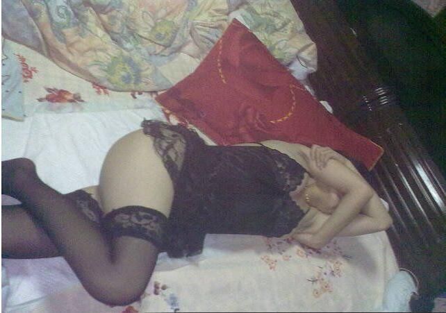 害羞的女友小静