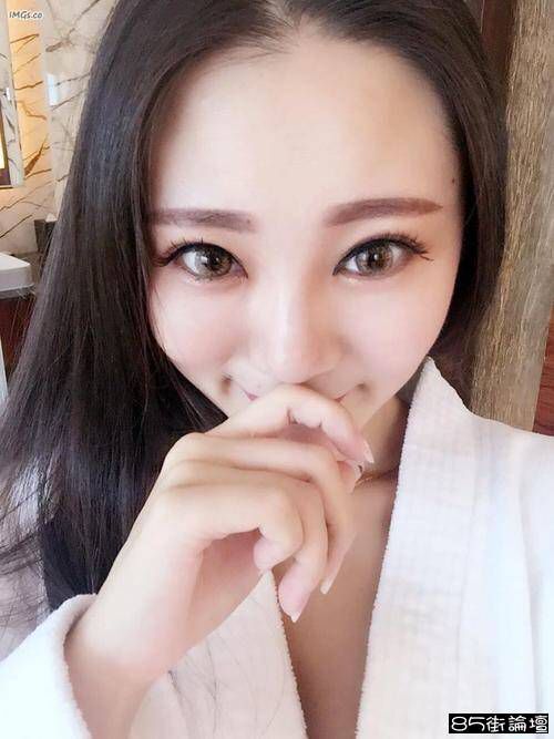 莫雅淇与炮友的激情