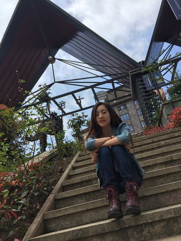 人前风光人后骚浪