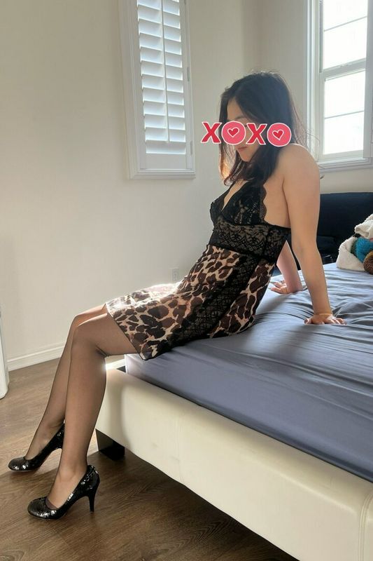 太有感觉了，这人妻得让多少孟德综合症，开始有症状