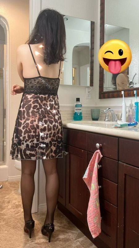 太有感觉了，这人妻得让多少孟德综合症，开始有症状