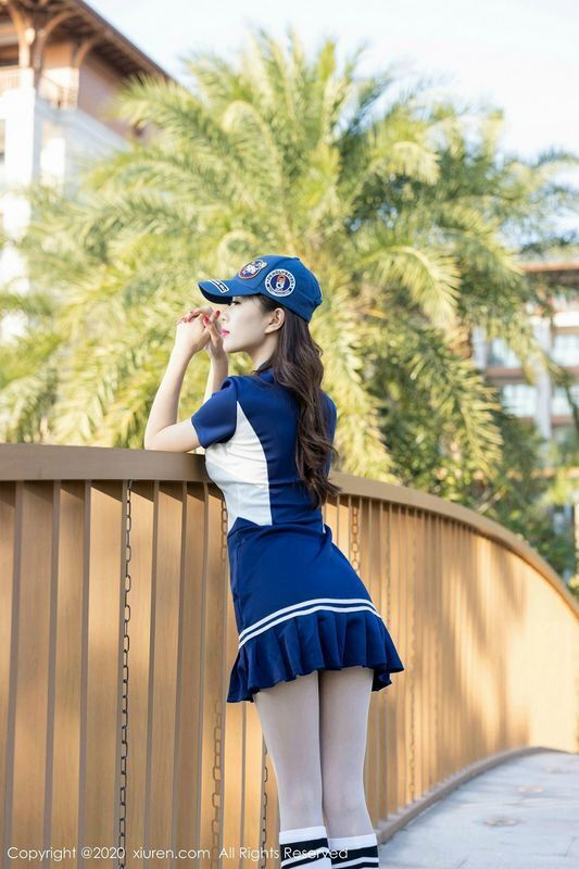 嫩模杨紫嫣Cynthia私房黑色蕾丝情趣内衣配紧身裤诱惑写真