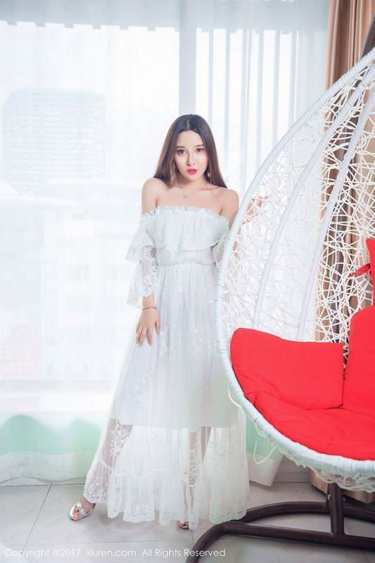 千娇百媚李梓熙洁白婚纱美不胜收