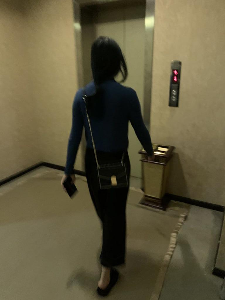 老公的朋友老婆不对劲