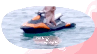 ❤️猎奇❤️野外露出，快艇上激情啪啪啪，激情野战，疯狂艹逼！