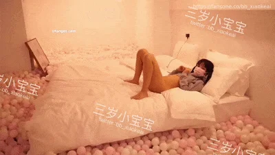 海南3P，缠绵于两个男人之间，再去枸杞岛度假，阳台前后入高潮好几次