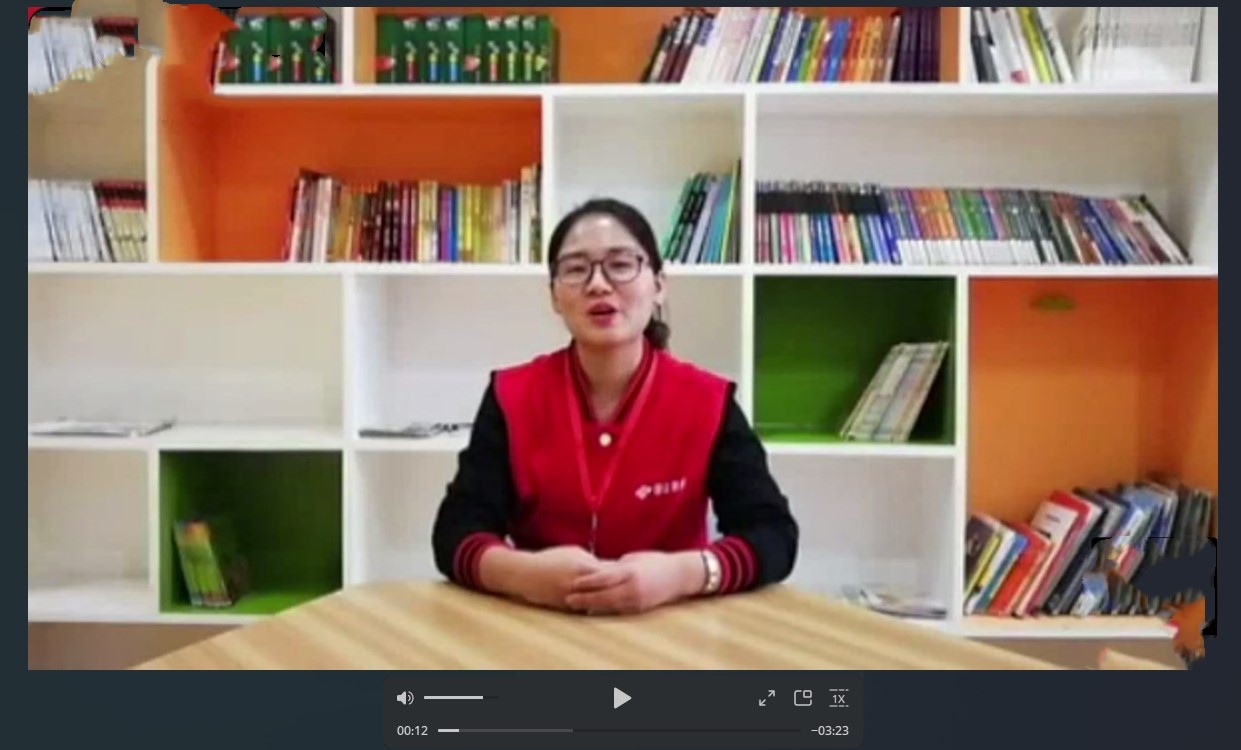 郑州新概念英语老师王娟Lucy 私下反差母狗 玩车震给主人吃鸡巴被口爆！