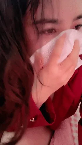 【剧情演绎】红衣少妇情欲来了❤️忍不住勾引炮友，超骚超主动，被各种无套乱艹就舒服了！