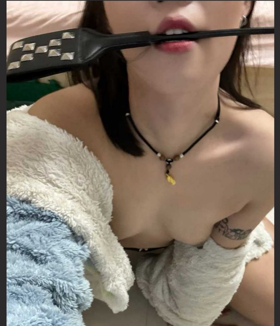 湖南长沙美女 吴梦 大量性爱视频被前夫曝出 超爱口交的淫荡人妻撅臀挨操 全程露脸反差爆棚！