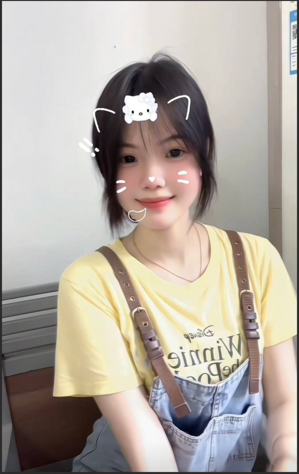 曝光川师大 王梦佳性爱视频遭炮友泄密 表面可爱纯欲风校园女神 粉色嫩逼 毛也稀少
