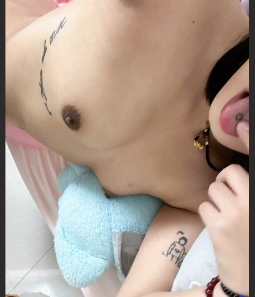 湖南长沙美女 吴梦 大量性爱视频被前夫曝出 超爱口交的淫荡人妻撅臀挨操 全程露脸反差爆棚！