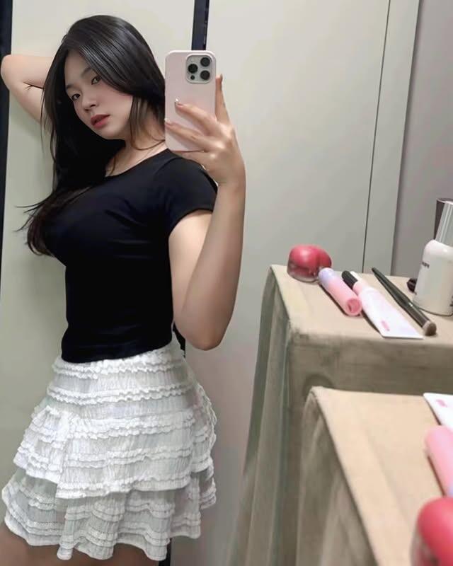 漂亮的單眼皮女子《자연 Nature》清秀氣質滿分！豐滿歐派更是頂級！