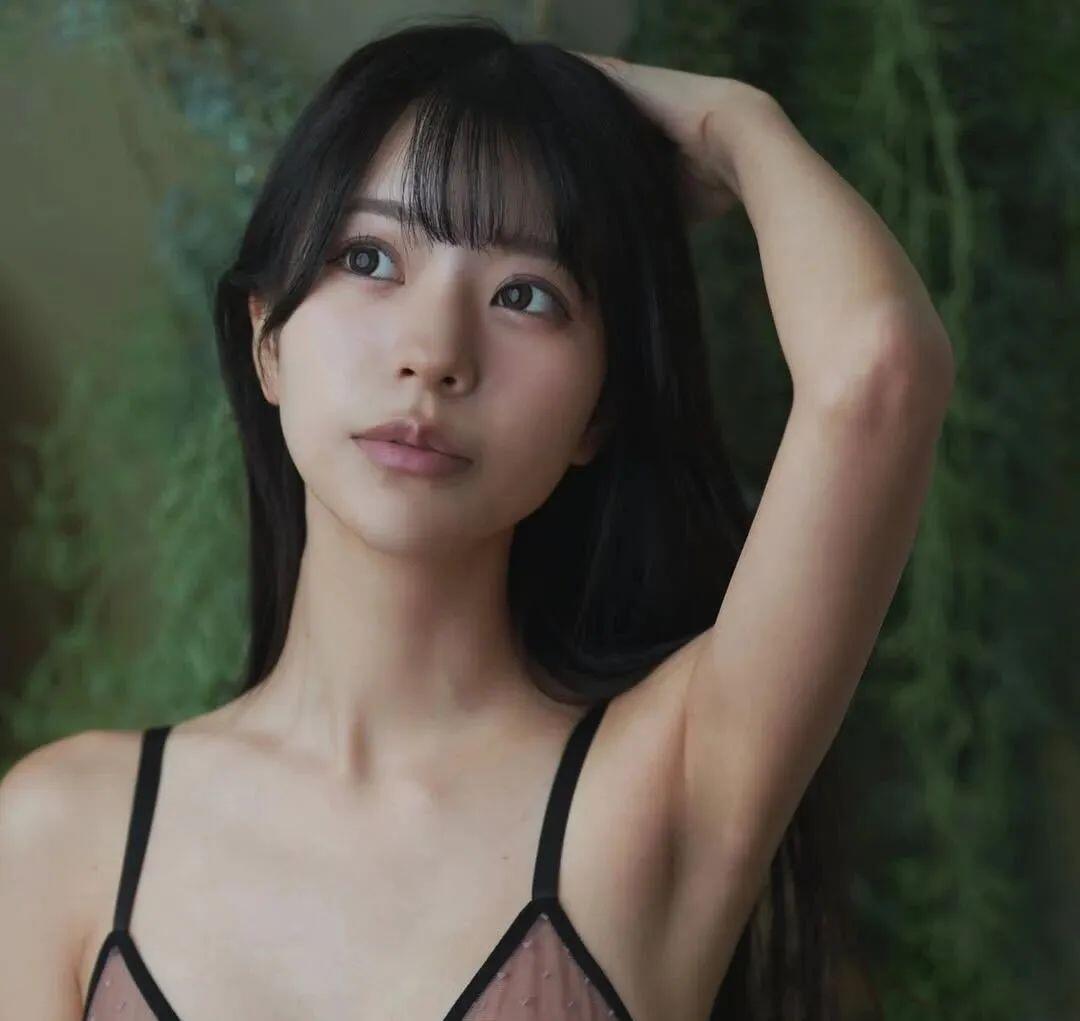 童帝这次又玩出什么新花样?S1黑白双姊如何从清纯学生变身炽热尤物?