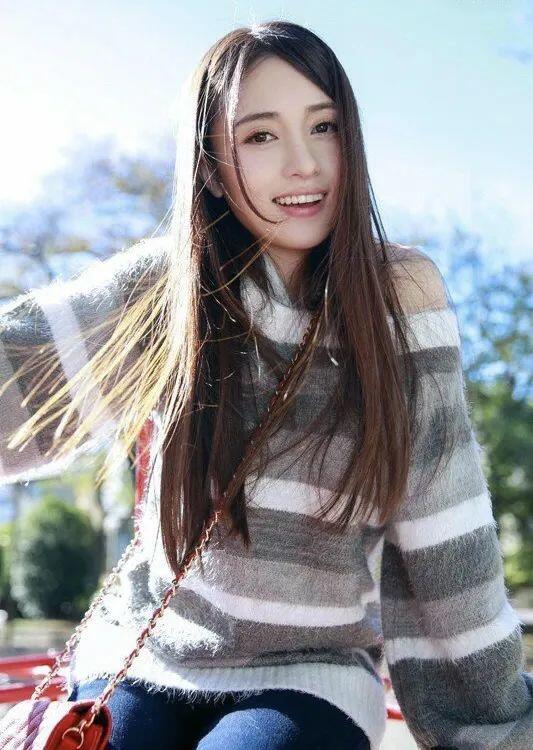 “素人”女教师！有你喜欢的授课风格吗？