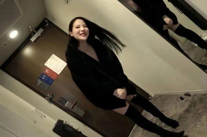 “素人”女教师！有你喜欢的授课风格吗？