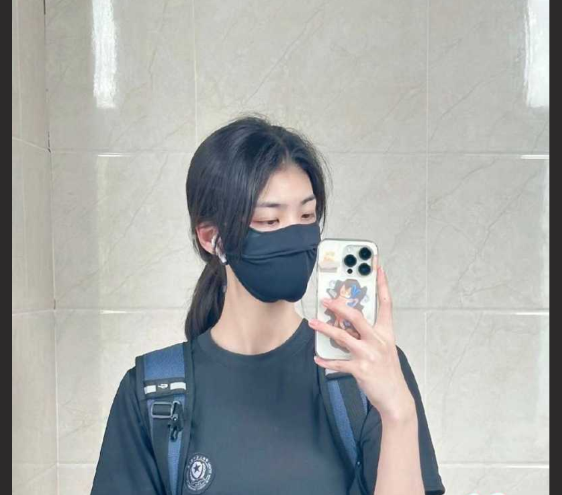 又一美女警花被曝光  最美警花张津瑜接班人李雨涵沦为富人的警犬母狗 6段不雅视频流出！