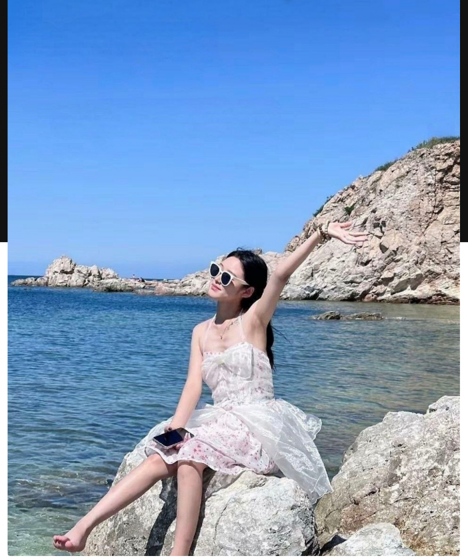 湖南株洲女大学生反差婊，清纯外表藏骚心，床上SM爽到哑！那骚劲儿，猥琐又刺激