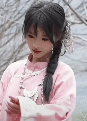 安徽财经大学美女学生❤️王欣钰❤️性爱视频流出 浓精直接射满一脸！