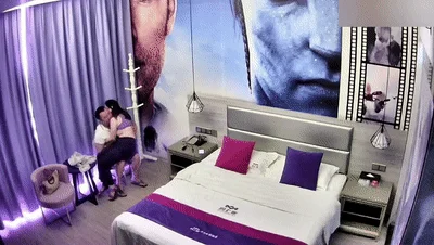 学校主任与良主任酒店幽会，绝逼老手中的老手光调情就让美少妇高潮三次，实在是太猛了！